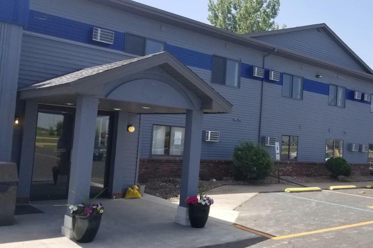Wahpeton 瓦佩顿温德姆旅屋酒店 外观 照片